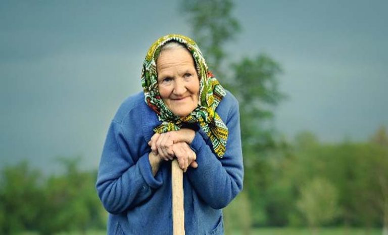PISMO MAJKE NA SAMRTI DIRNULO CIJELI SVIJET: U svojoj djeci, sine, prepoznaćeš moje ruke i oči, biće kasno!